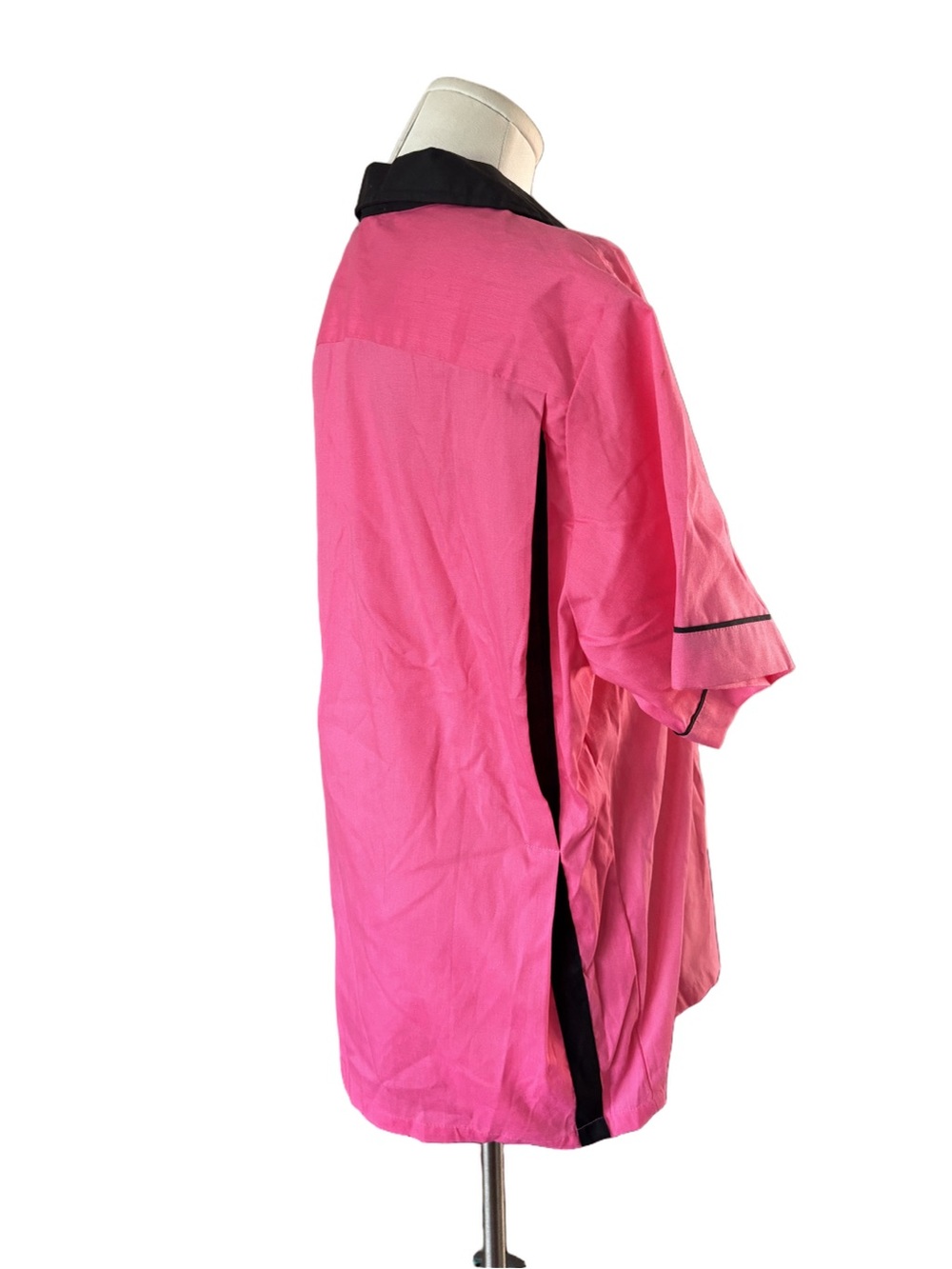 Hilton GM Legend Bowling Shirt - pink/black - men’s medium - Picture 6 of 8
